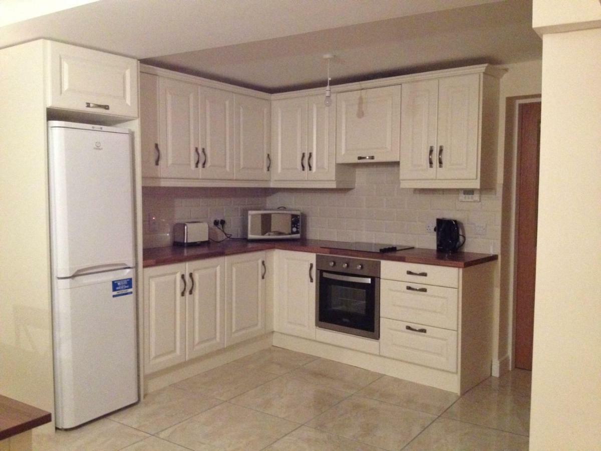 3 Bedroom Newly Furnished Cork City Zewnętrze zdjęcie